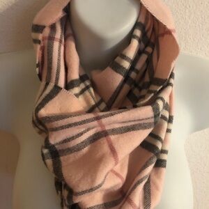 Cashmink SOFT Pink Black Plaid Scarf Fringe 70”